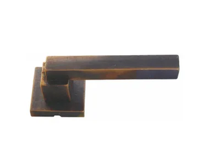 LATUS MG2032 - Bronze door handle on rose _ Fama International